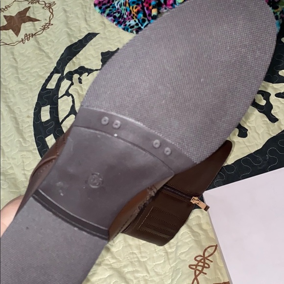 Winter boots. - Picture 3 of 3